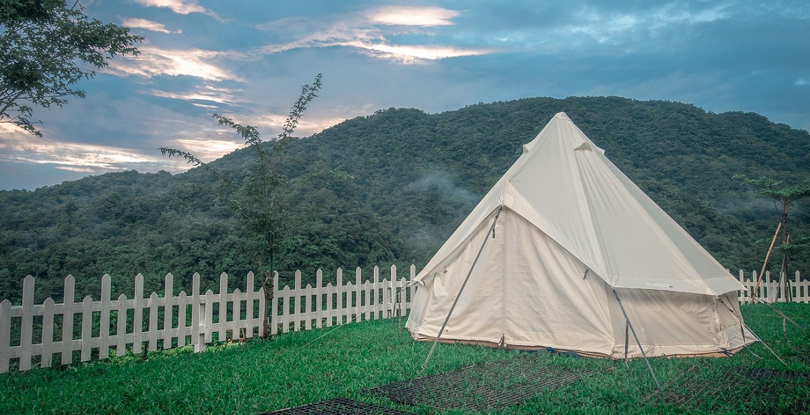 Professional outdoor tarpaulin solutions